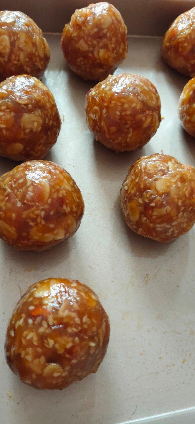 视频|玩转花样月饼|2款经典广式月饼，4种流心月饼