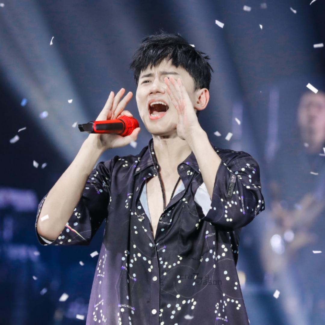 满眼星辰的星星