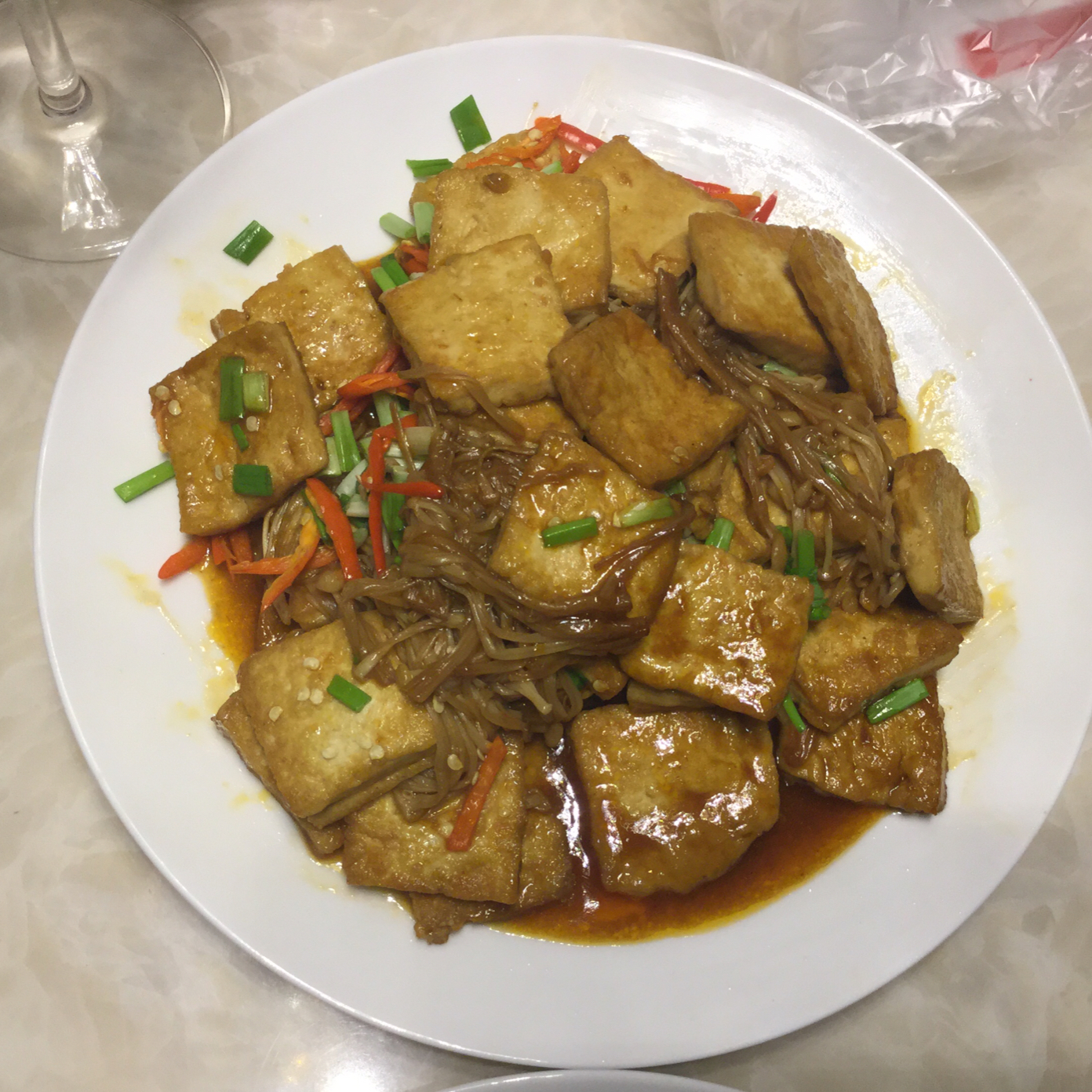 金针菇焖豆腐