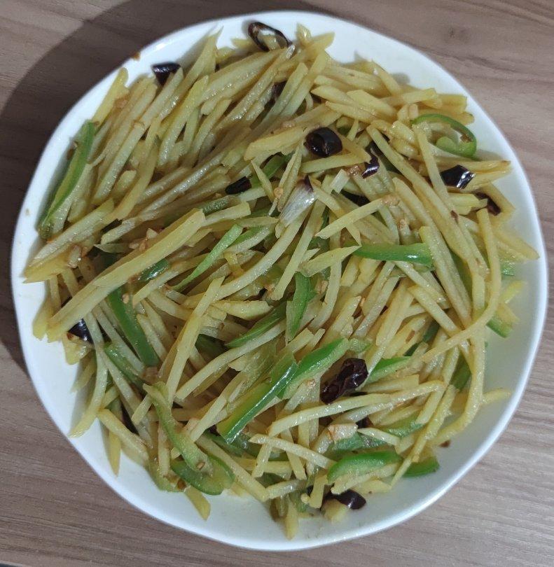 超级无敌下饭菜～酸辣土豆丝