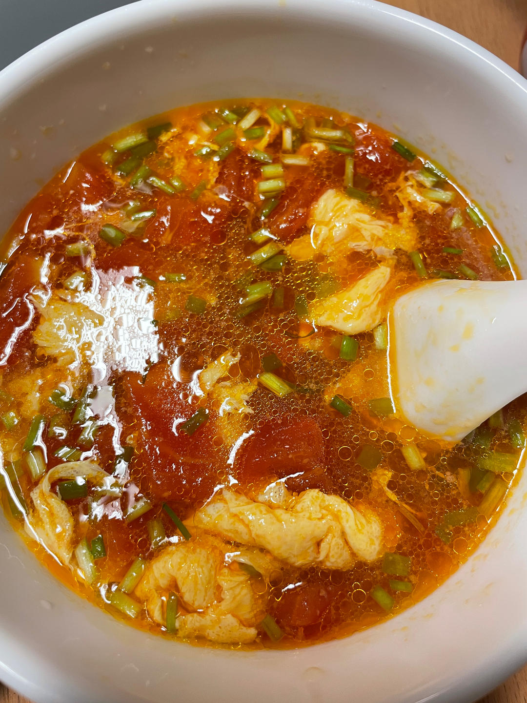 【跟我做不会错】简单又好喝的西红柿鸡蛋汤，家常又营养哦