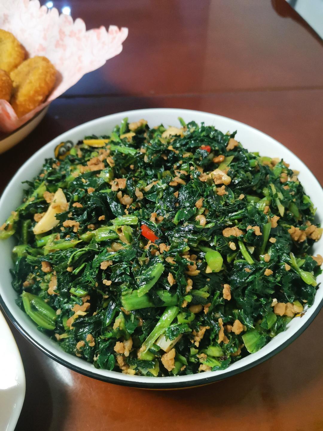 雪里蕻肉末