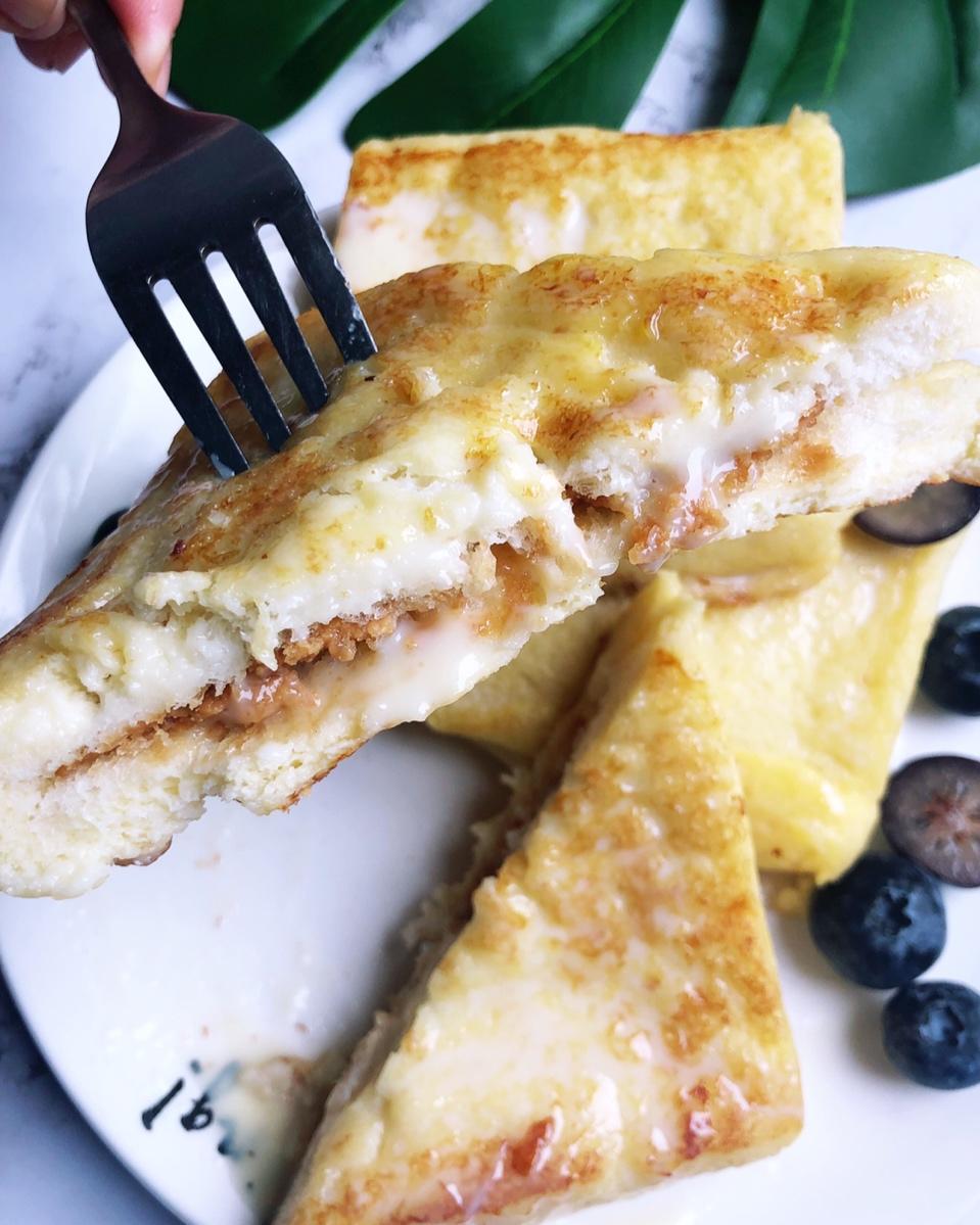 港式西多士（煎牛奶鸡蛋吐司🍞）