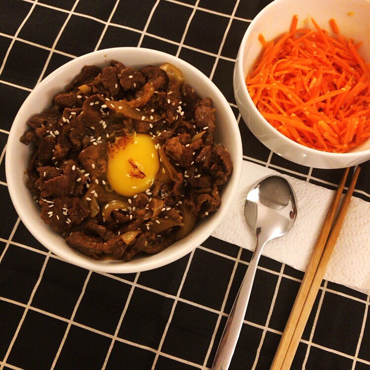 液态小熊 | 牛丼 | 野生吉野家の日式牛肉饭