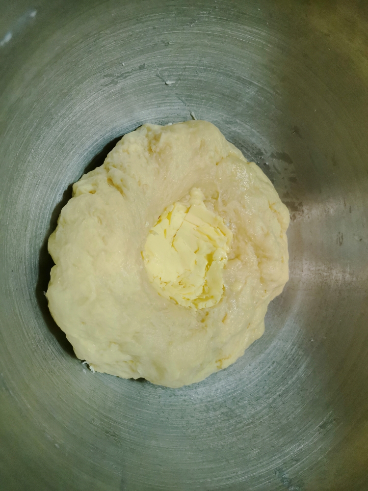 蜂蜜椰蓉小面包的做法 步骤1