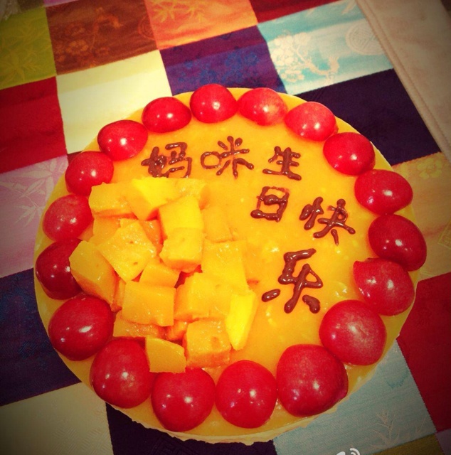 料超足的芒果慕斯蛋糕