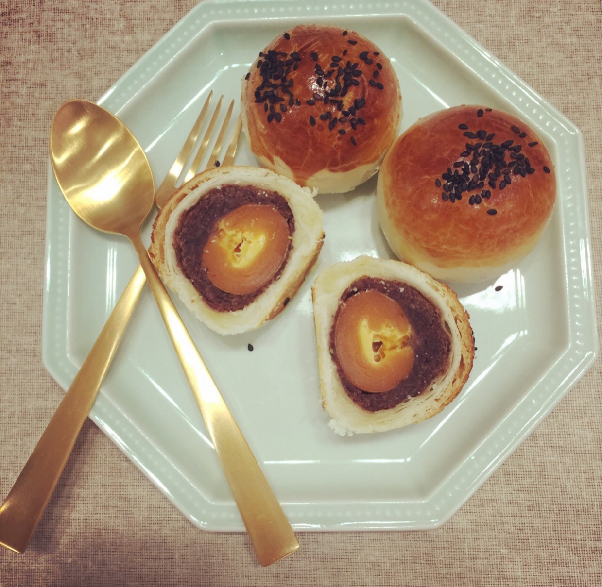 蛋黄酥（古早味）