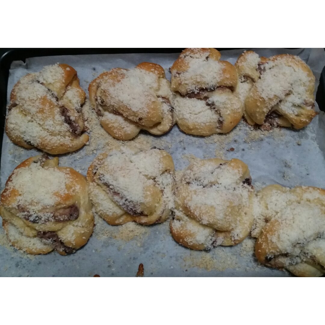 汤种椰蓉酥粒面包