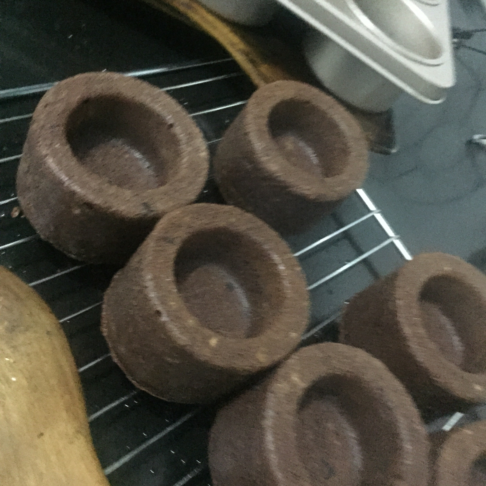 （堡尔美克）可可蛋糕杯芝士夹心（内含脱模方法）--Bowl maker's majic