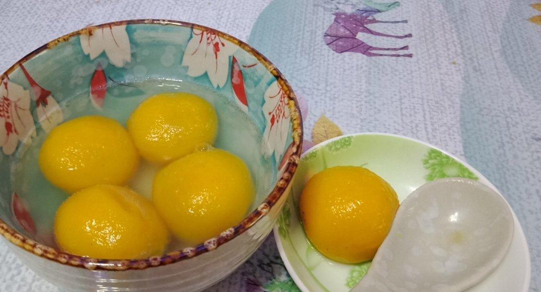 南瓜汤圆（黑芝麻馅）