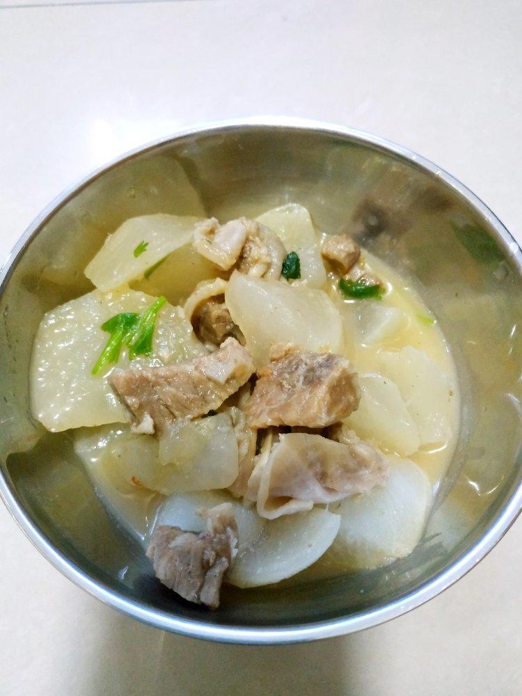 白萝卜牛腩汤（含清炖牛肉做法）