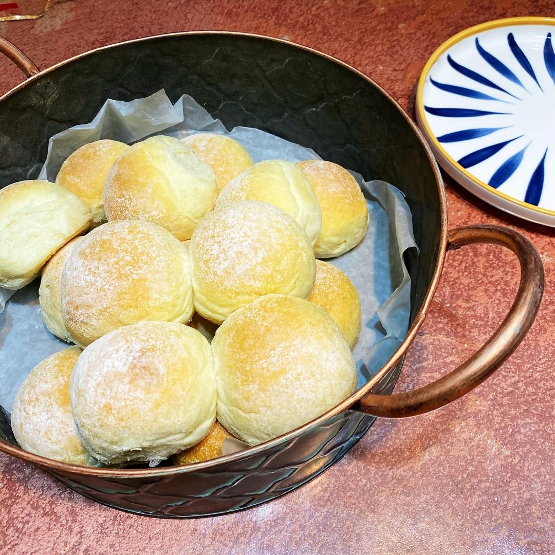 软蓬蓬的牛奶包