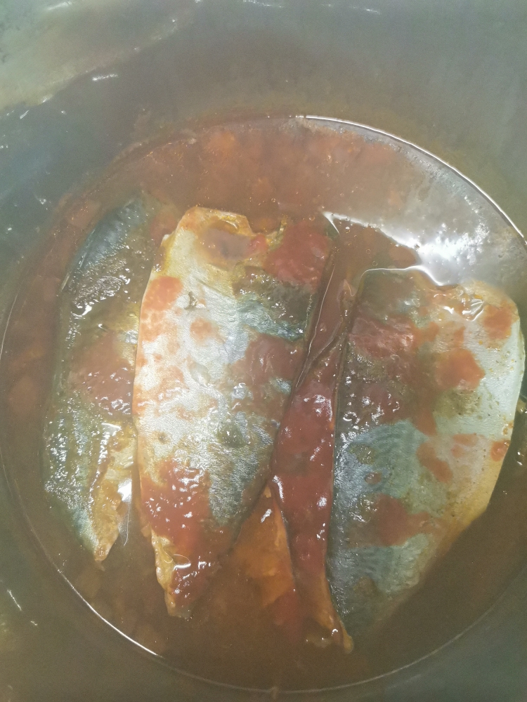 简易版茄汁沙丁鱼的做法