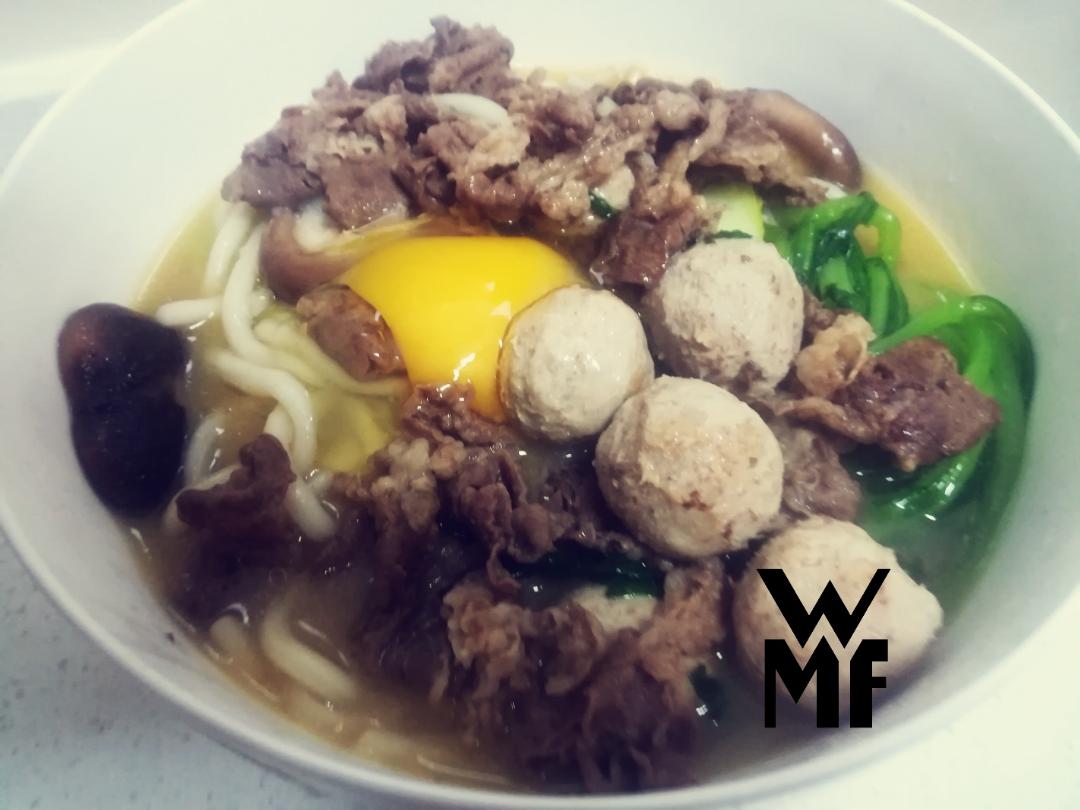 寿喜烧（日式牛肉锅）