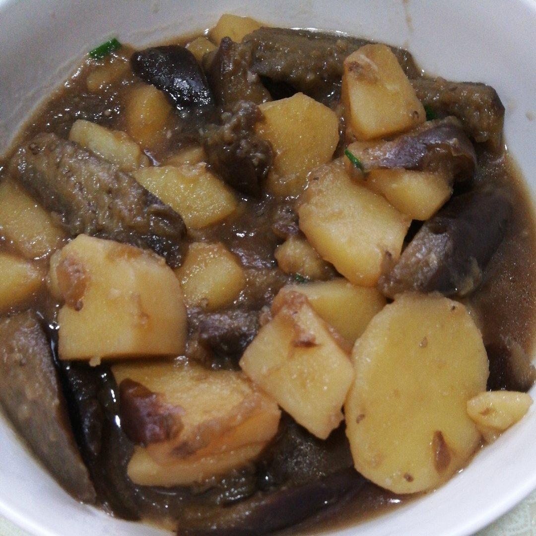 土豆炖茄子