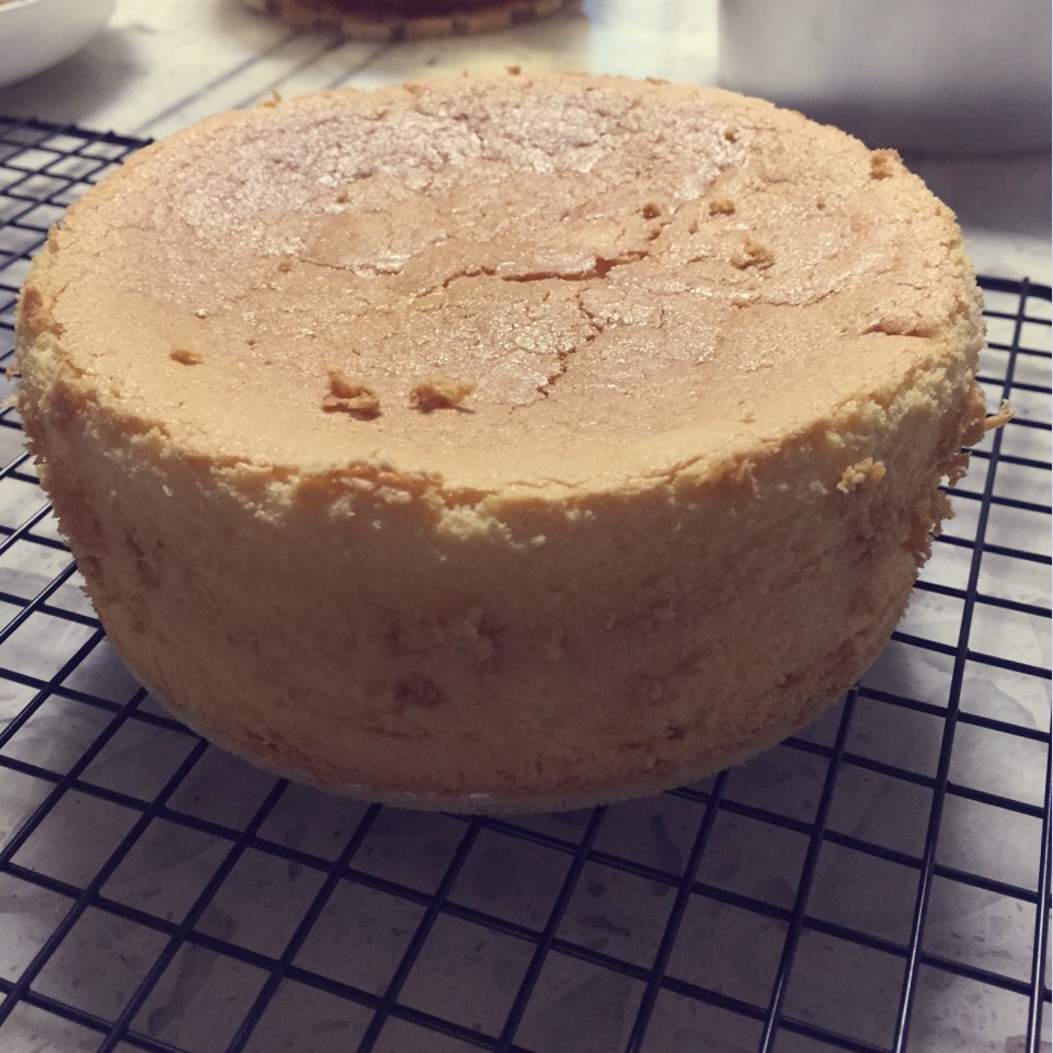 6寸原味戚风蛋糕