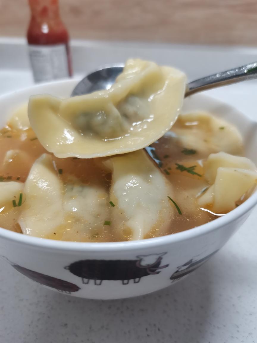 青花椒荠菜饺子的做法