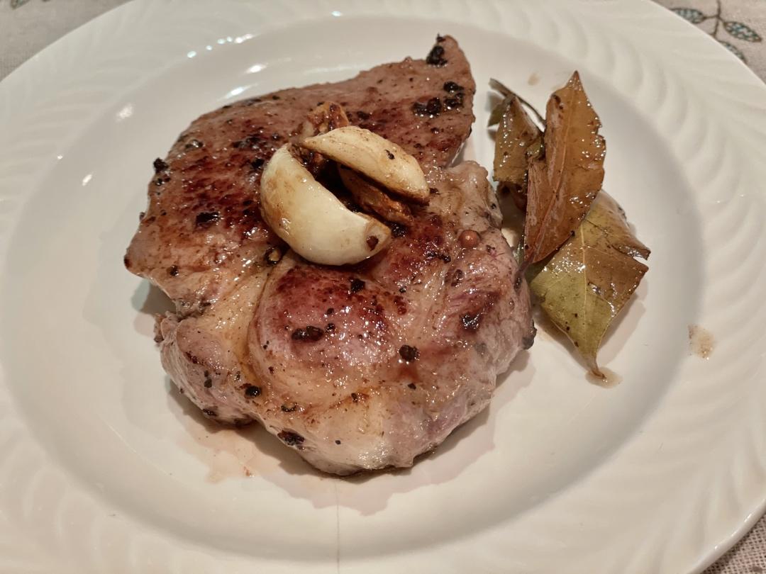 五分钟成就的宴客菜：香煎梅花肉