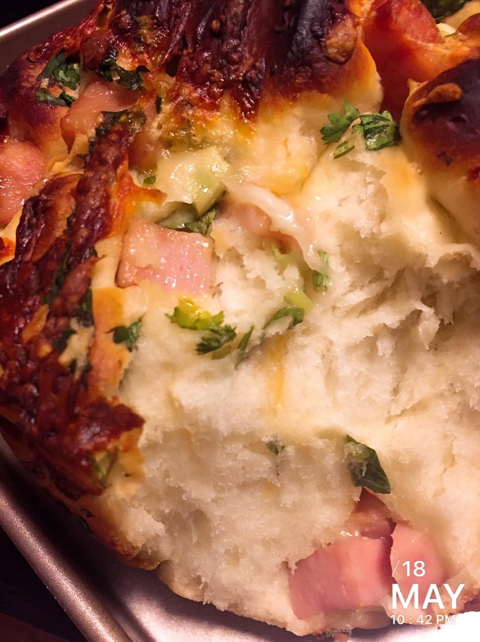 奶酪香肠手撕包