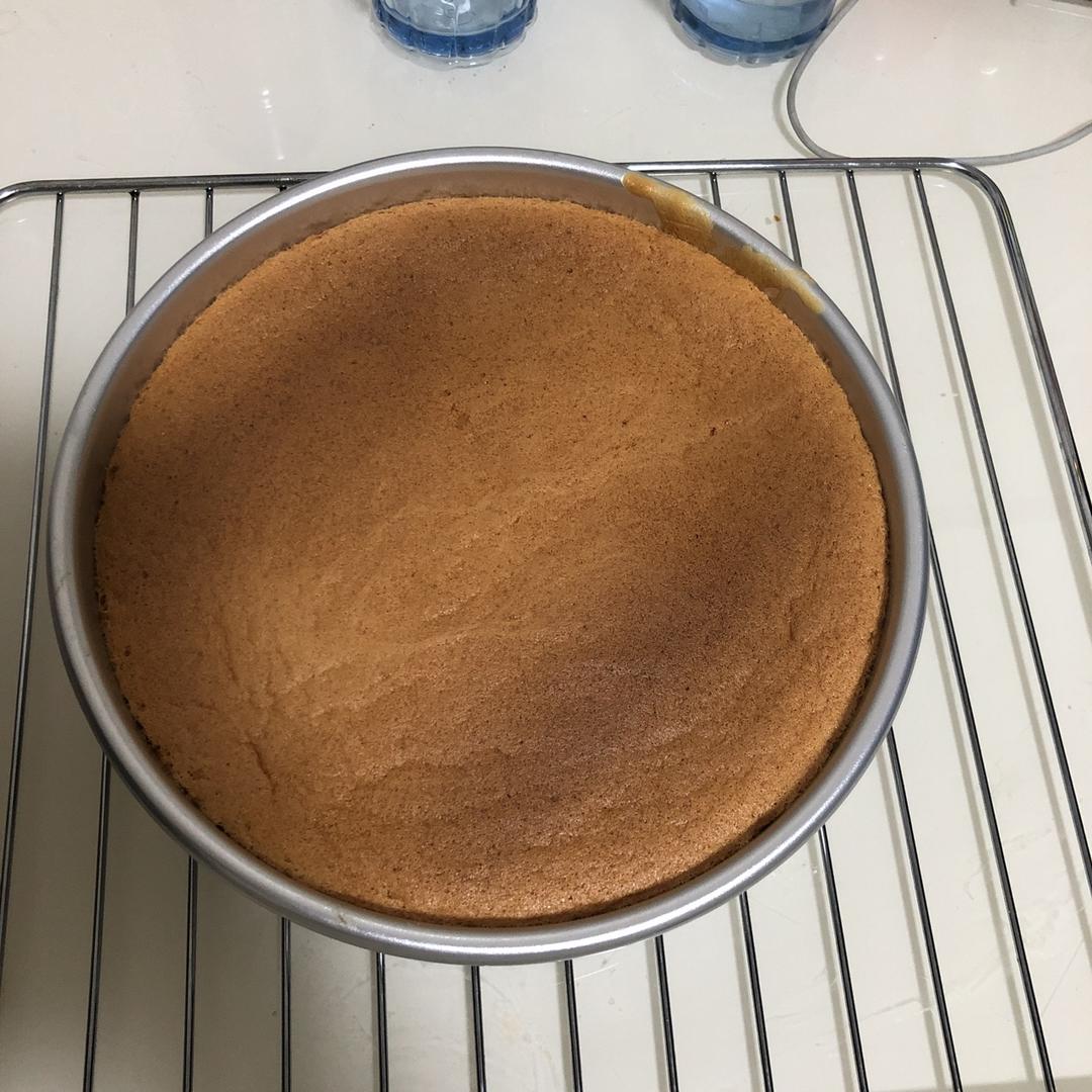 烤箱做蛋糕（戚风蛋糕的做法）