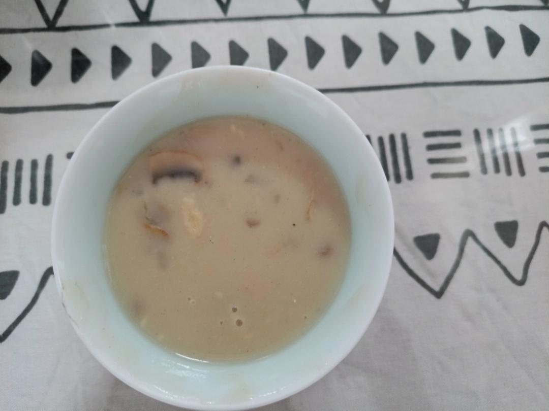 奶油蘑菇汤