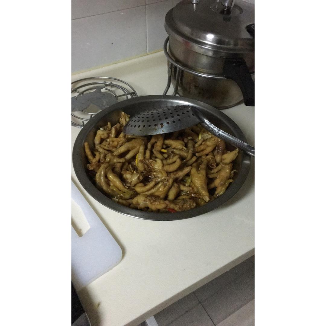 绝味泡椒凤爪