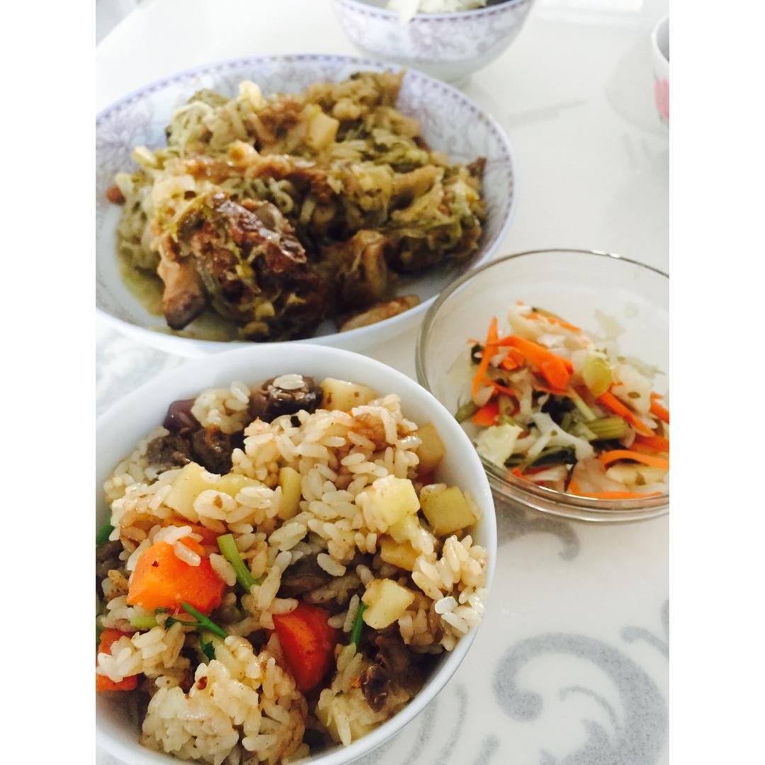 喷香羊肉焖饭