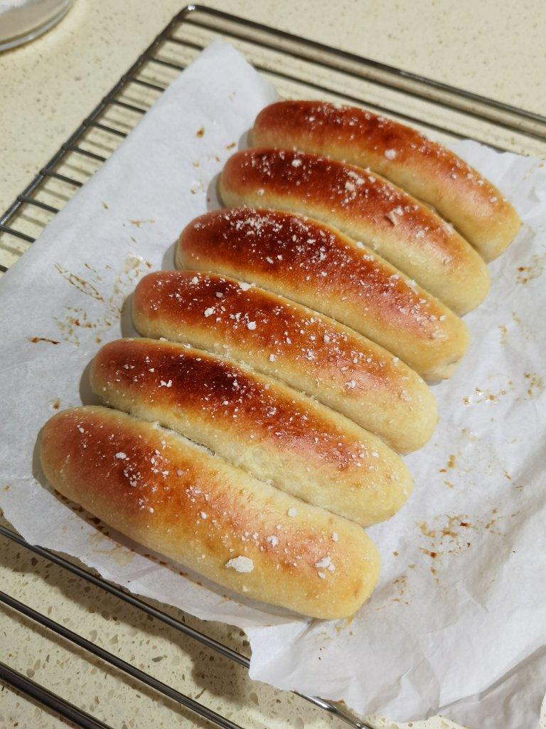 面包自由-酸奶红豆排包