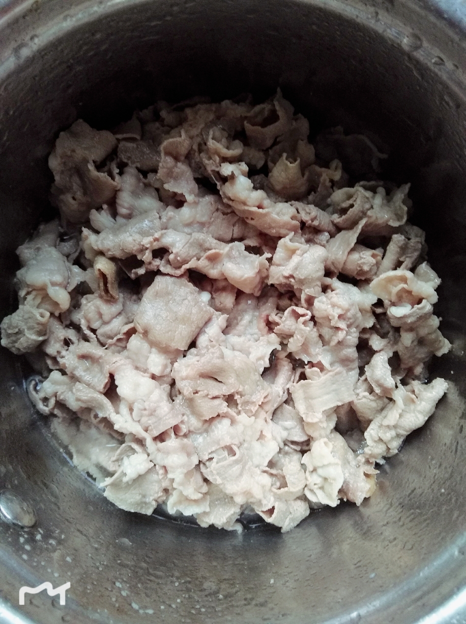 酸汤羊肉卷的做法 步骤2