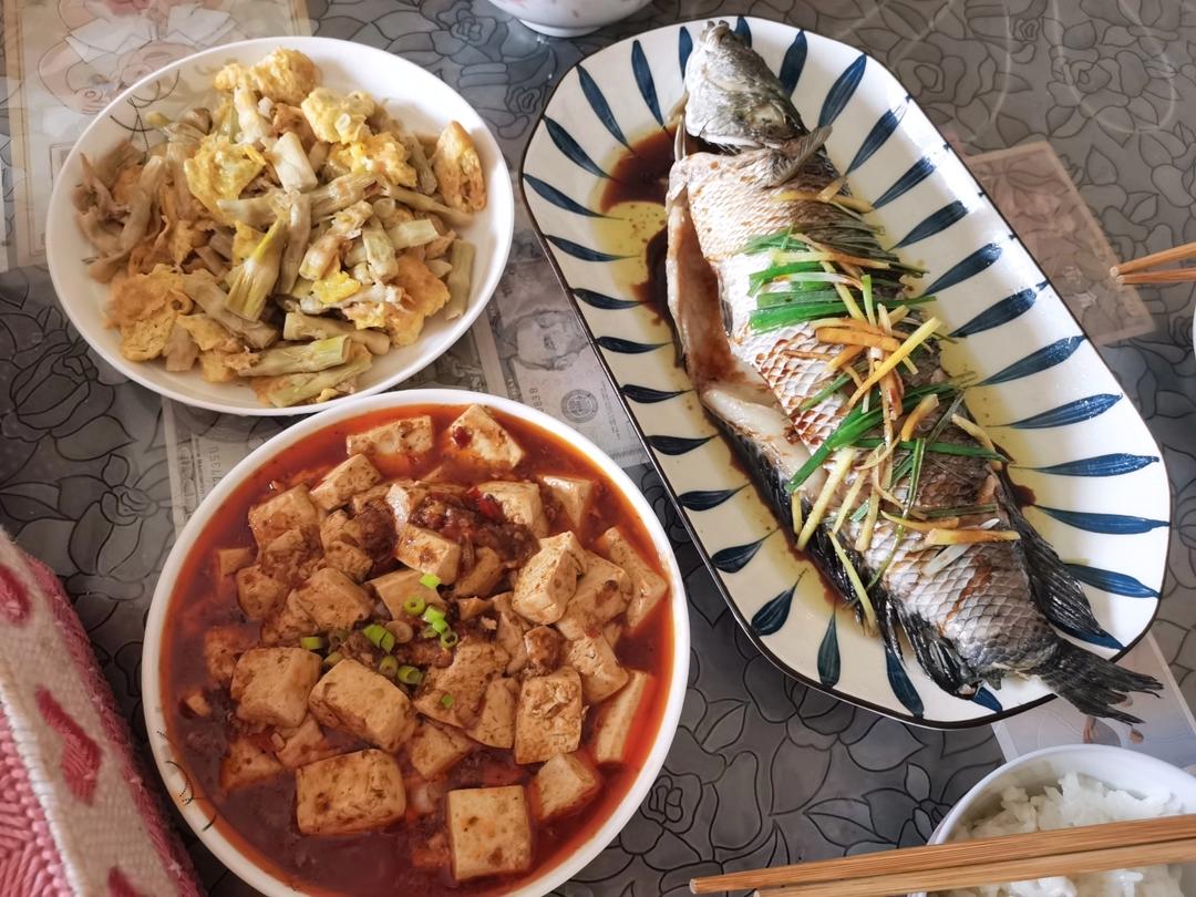 清蒸鲈鱼