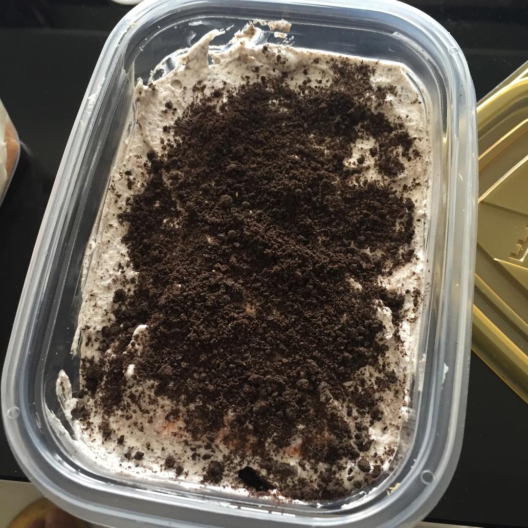 好吃到流泪的奥利奥咸奶油盒子蛋糕