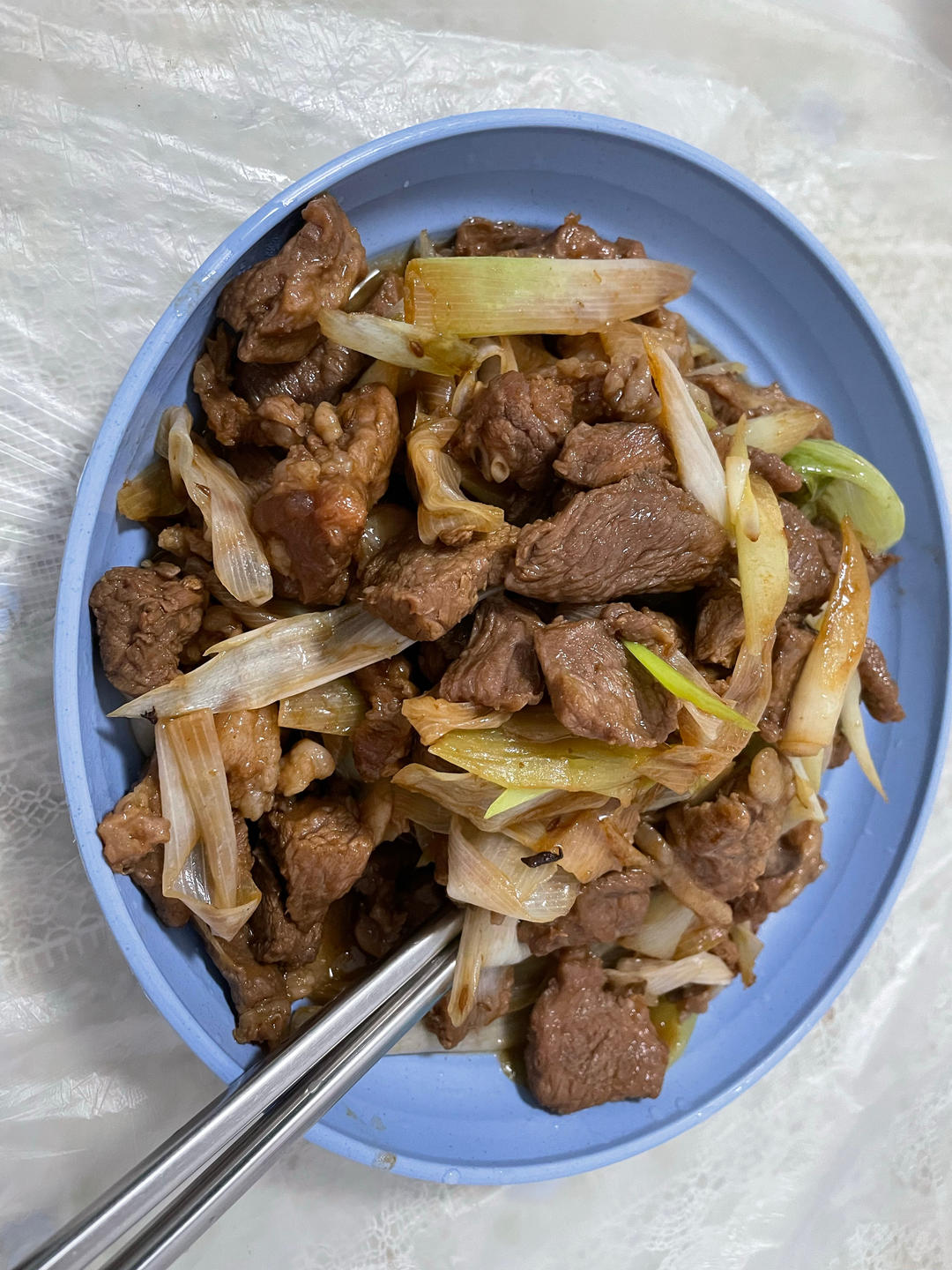 【嗷呜】老北京葱爆羊肉