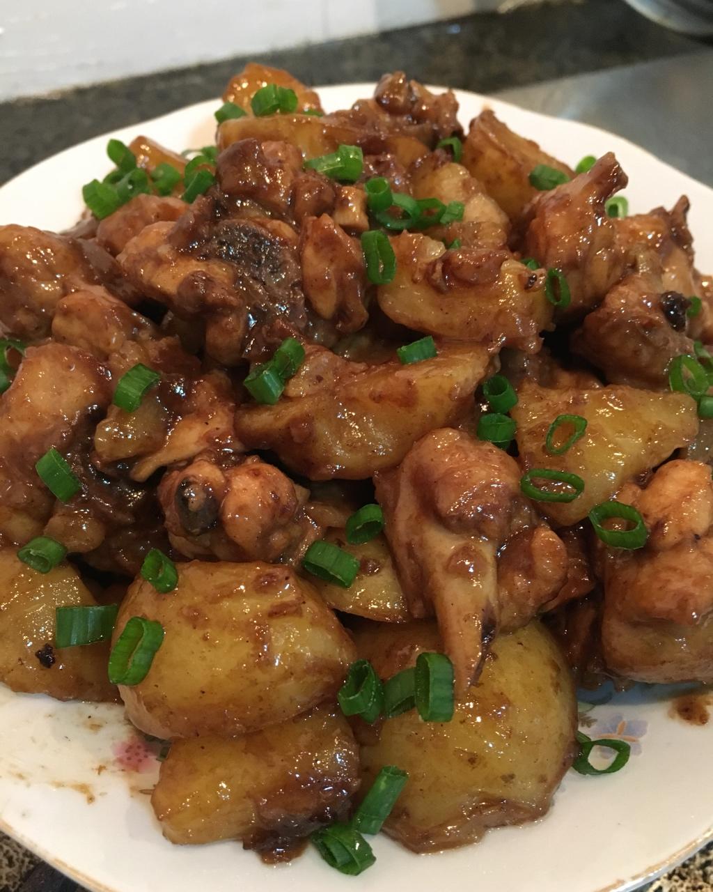土豆焖鸡腿
