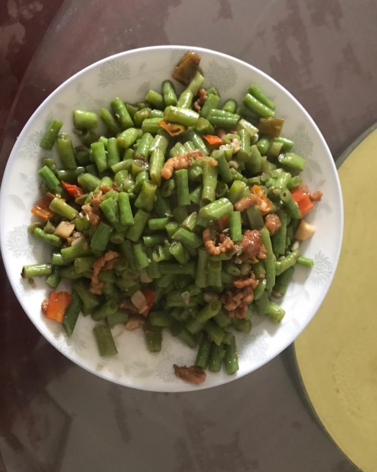 肉沫豆角下饭菜