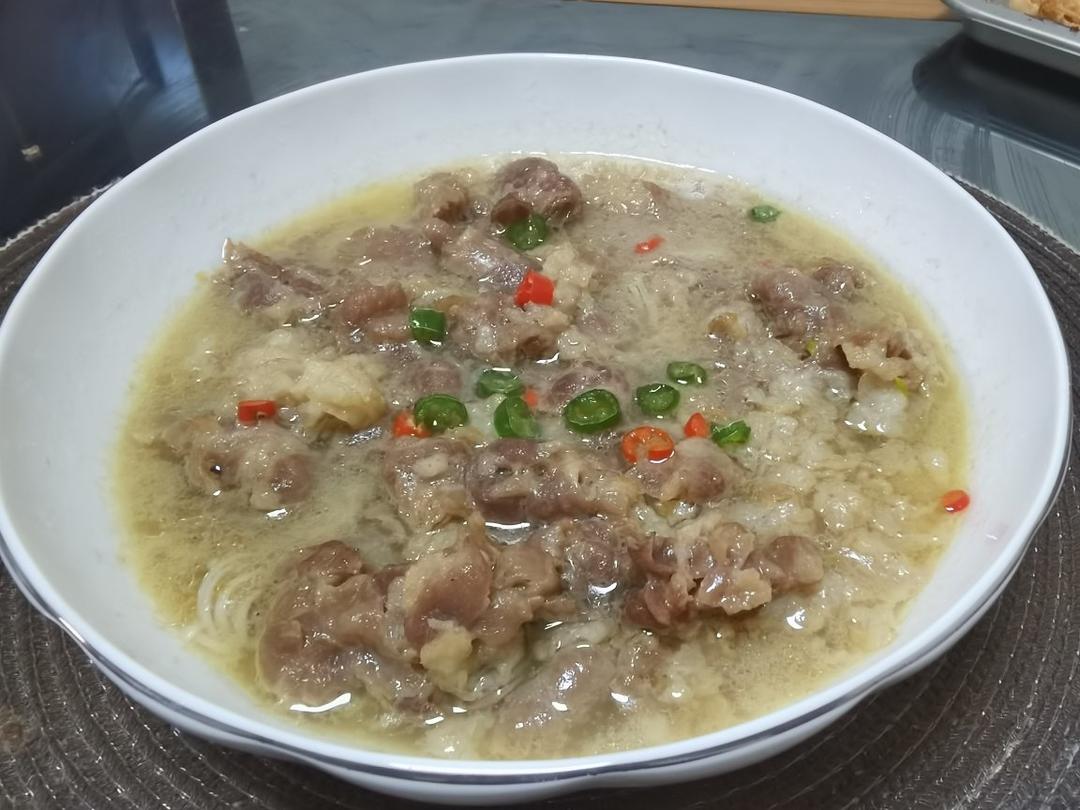 酸汤肥牛