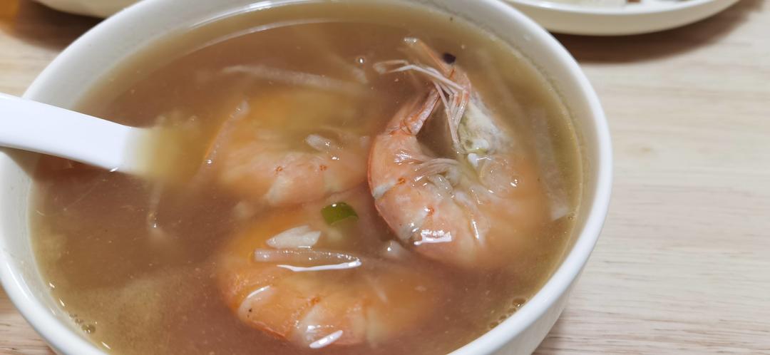 萝卜丝鲜虾汤