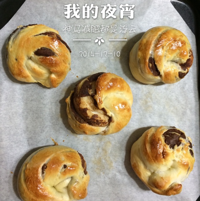 豆沙卷面包