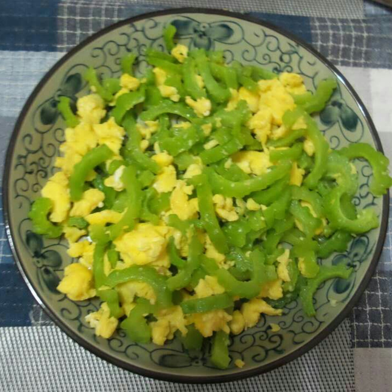 苦瓜炒蛋