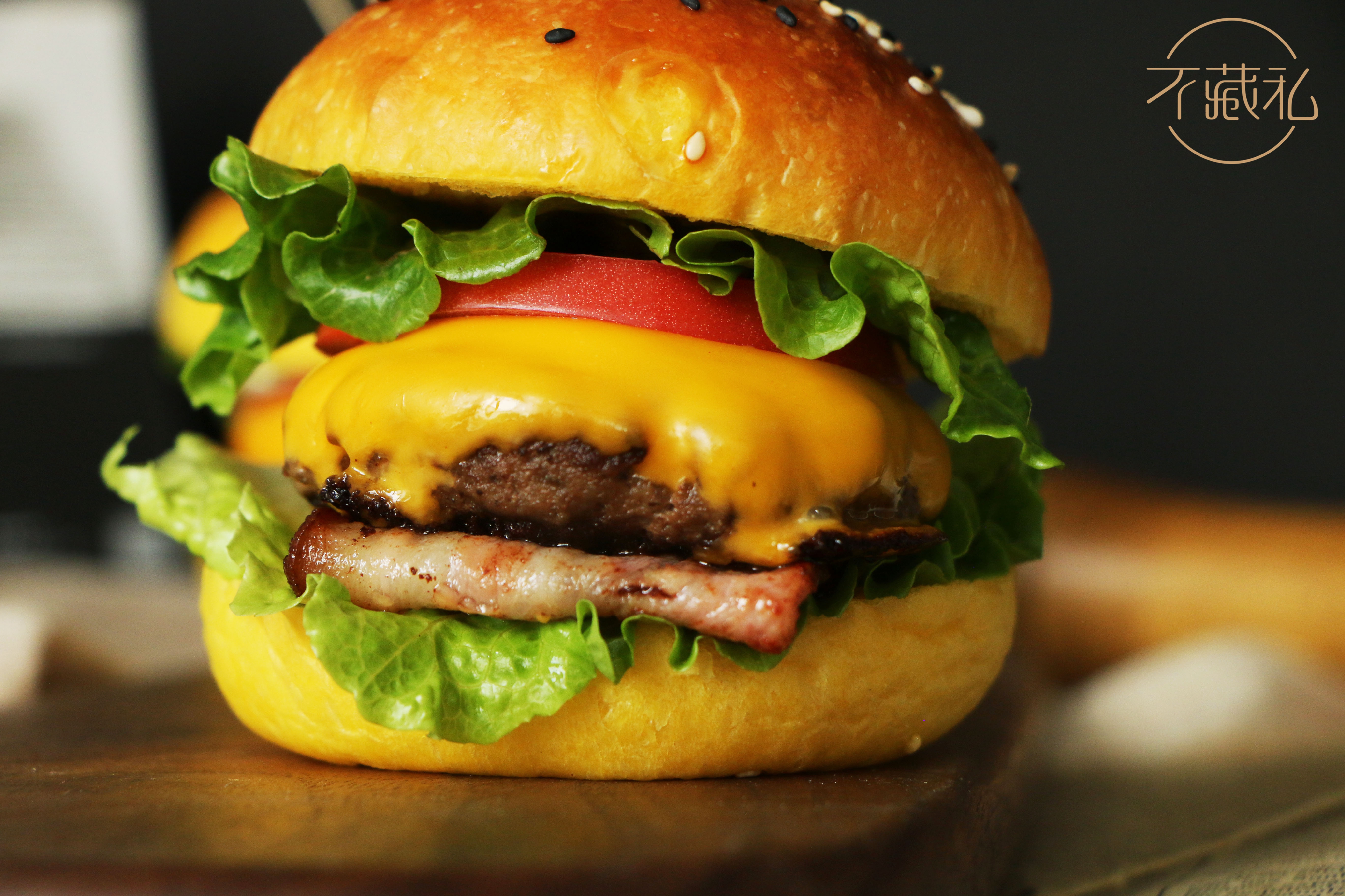 【爆汁牛肉芝士汉堡】复刻麦麦安格斯max厚牛芝士堡的做法