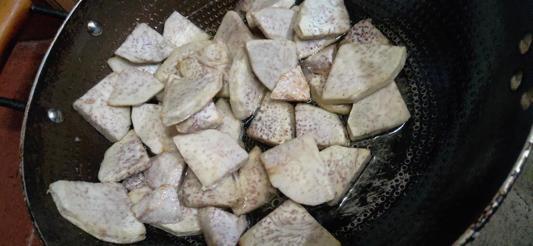 简单好吃的香芋煲的做法 步骤3