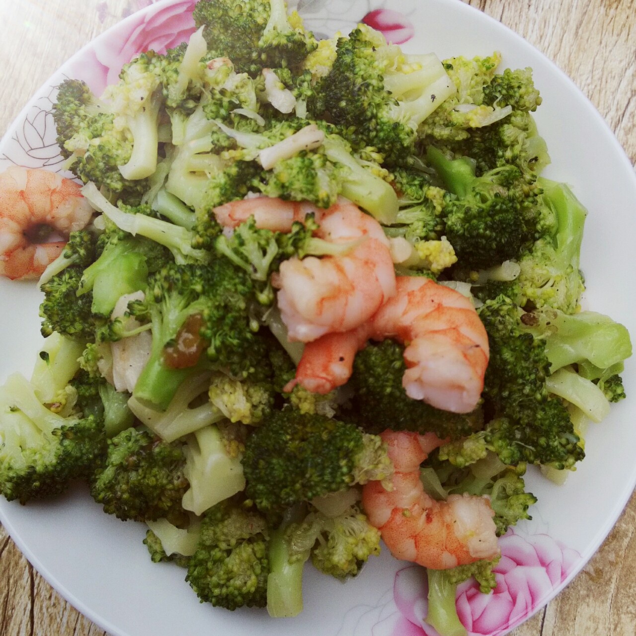 蒜蓉西兰花炒虾仁