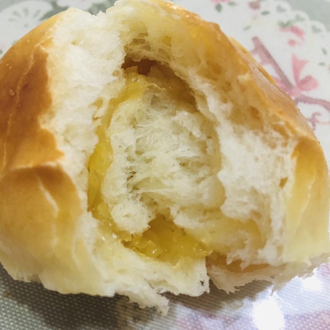 轻盈如棉花·奶香柔绵十足的牛奶面包