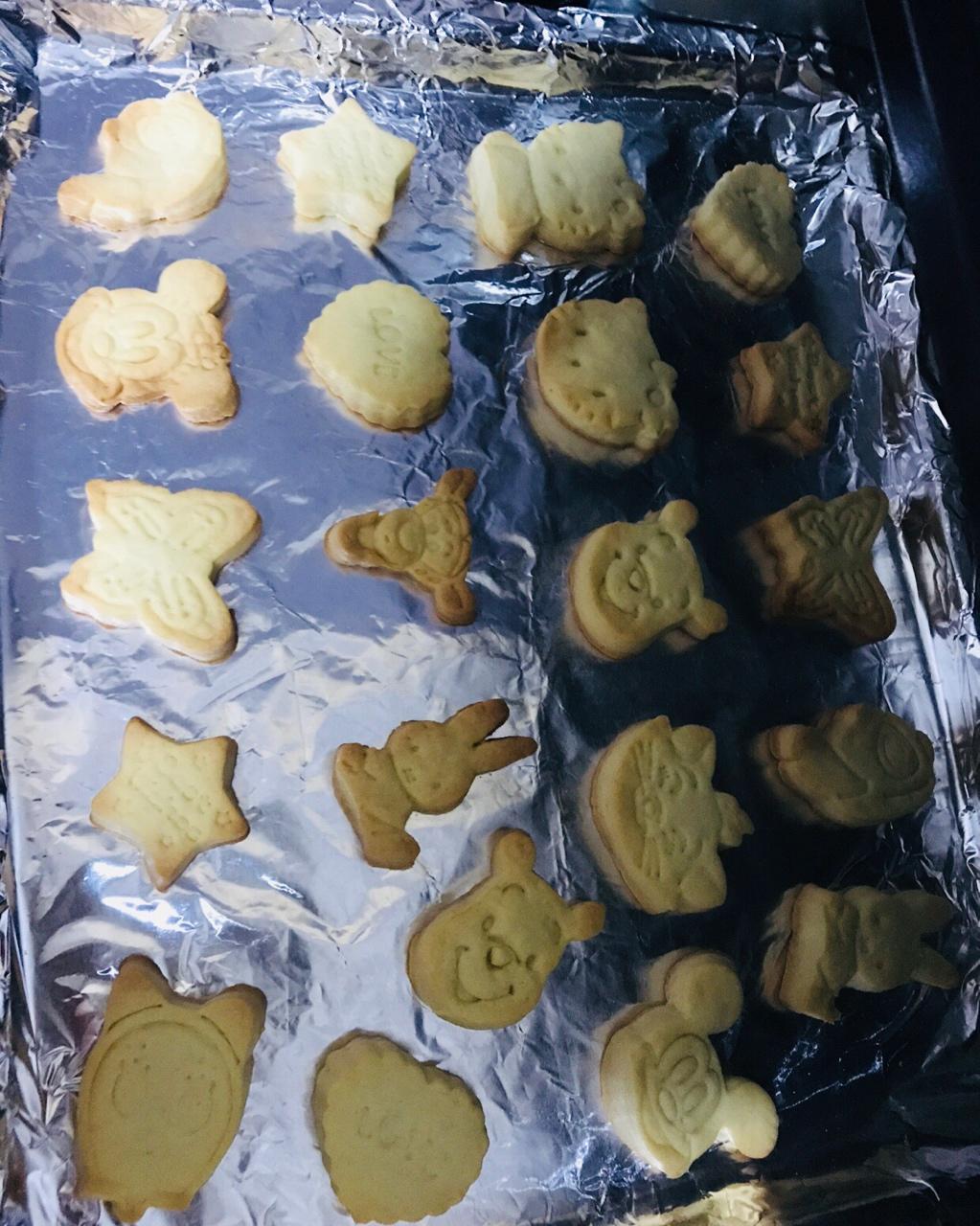 卡通黄油饼干