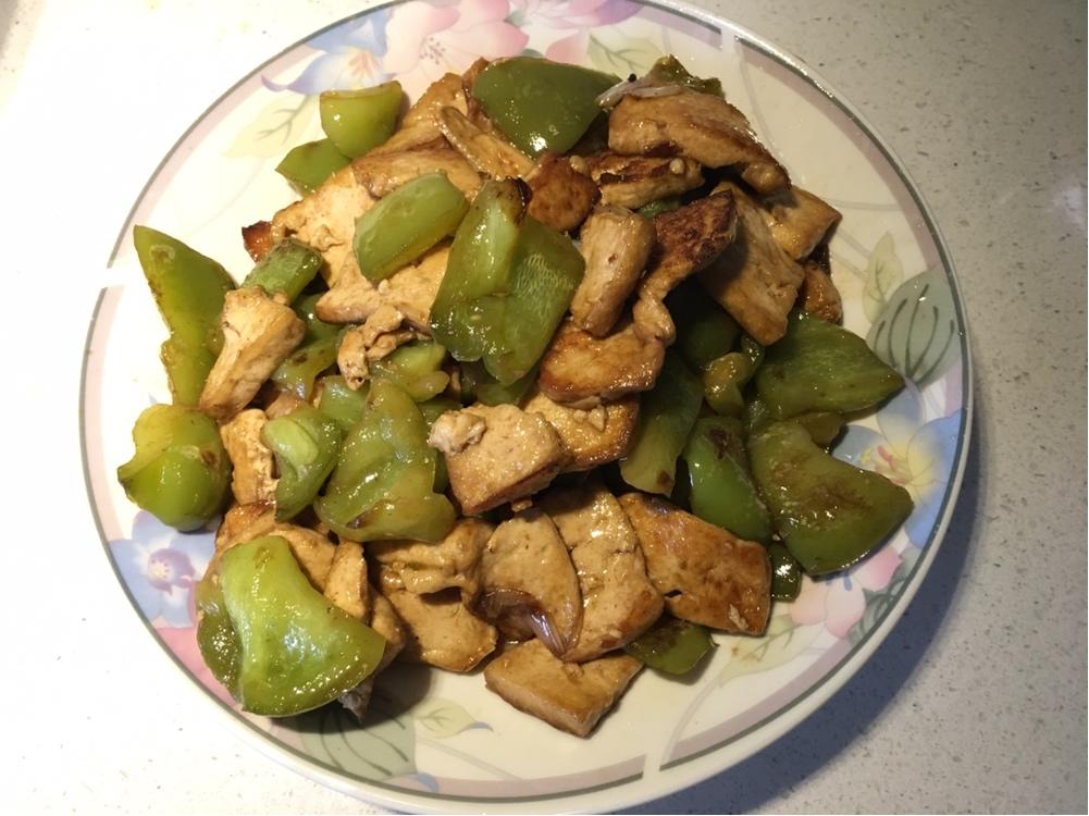 青椒炒豆腐