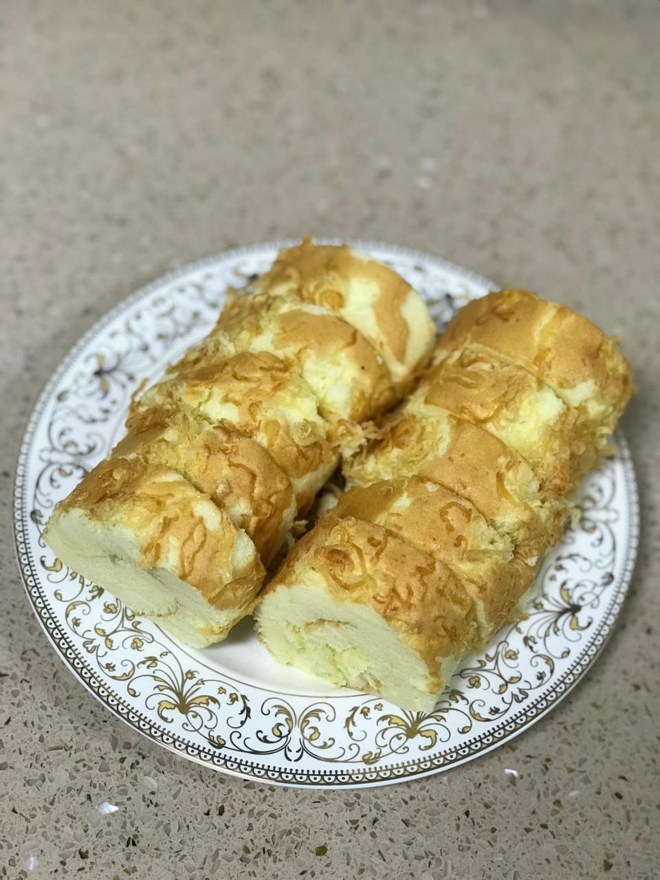 香葱肉松蛋糕卷