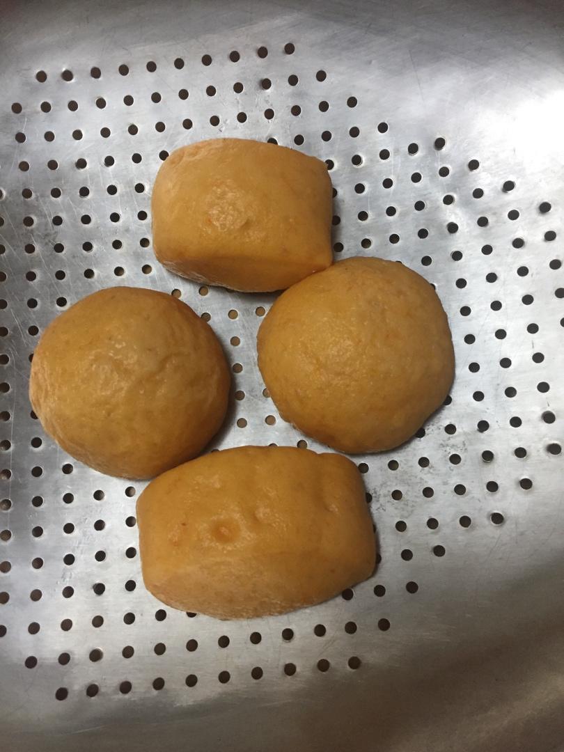 新手也可以--详解如何做出人见人爱、金黄的南瓜馒头