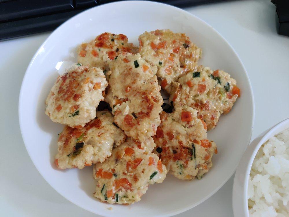 减肥餐低脂鸡胸肉饼