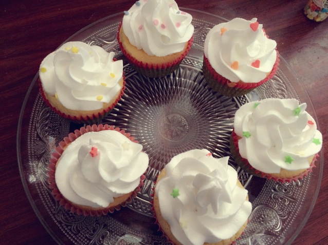 戚风小纸杯蛋糕