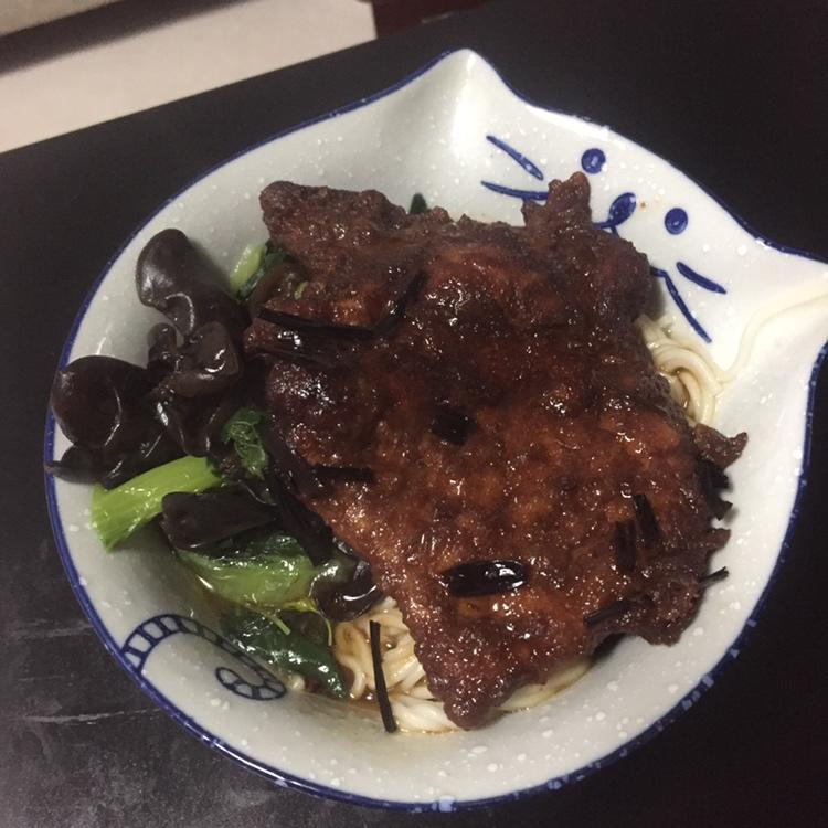 嫩而入味的红烧大排～
