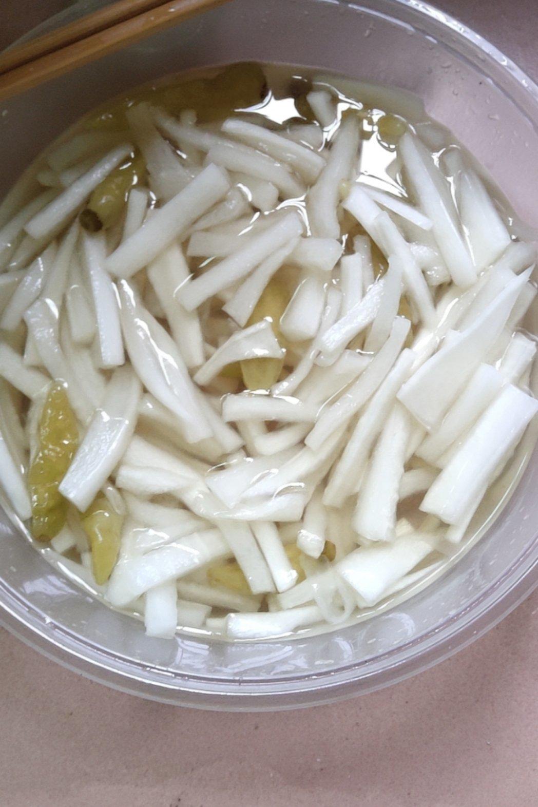 糖醋腌萝卜